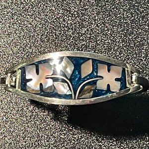 SILVER AN ABALONE CHILDS BRACELET